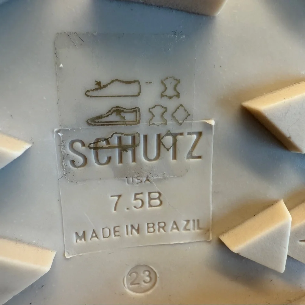 Schutz Women's Christie Weekend Ivory Loafers 7.5 Slip-On Lug Sole Casual Shoes